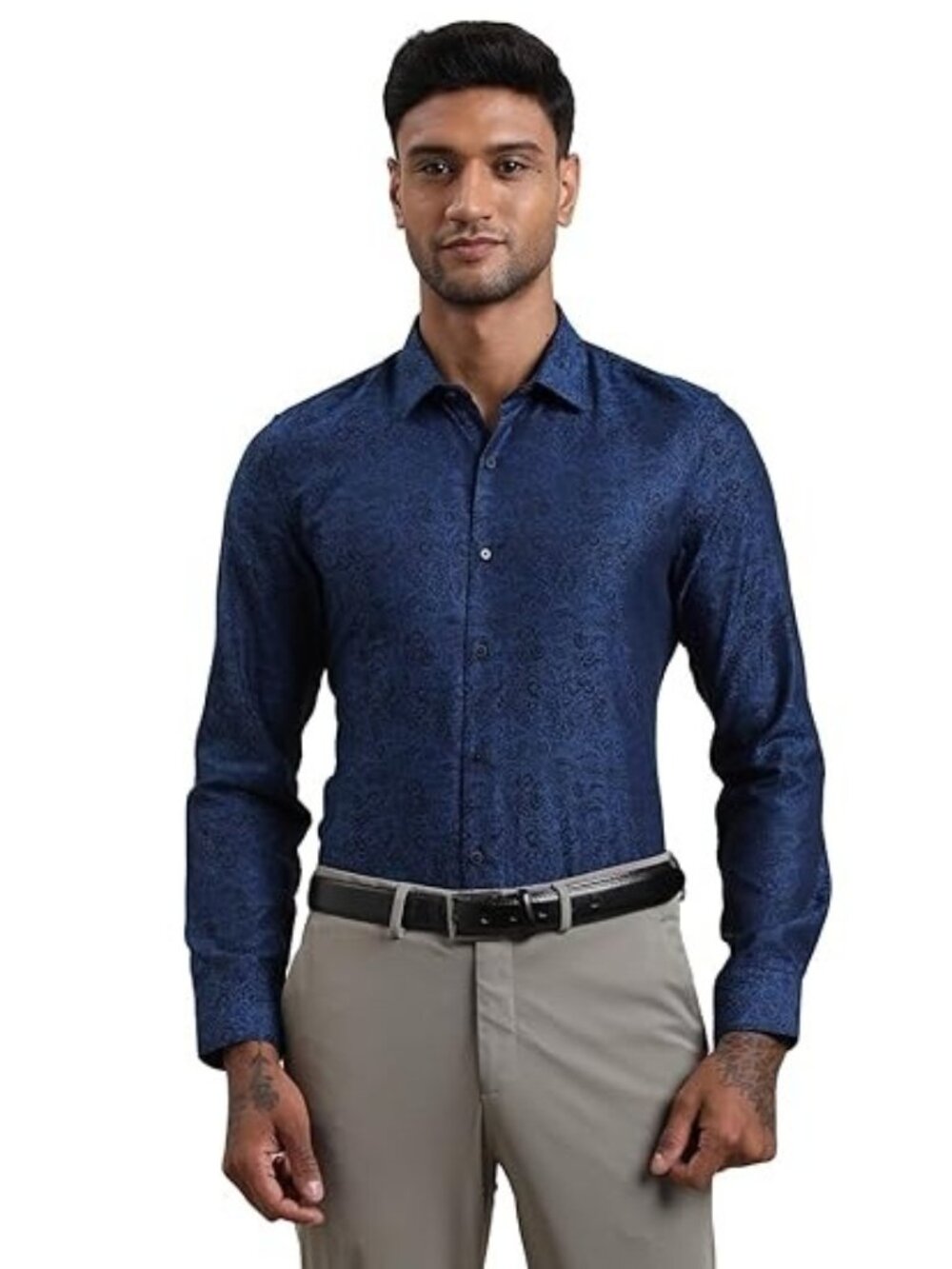 International Report Button-Up Shirt Mens Size Large Navy Paisley Long Sleeve